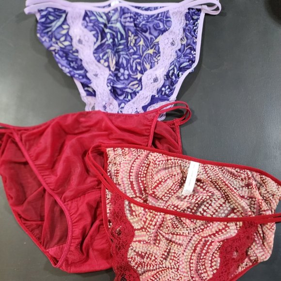 Cacique Intimates & Sleepwear 3 Pair Lot Of Cacique Nylon Blend